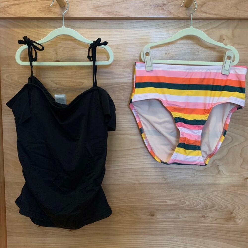 NWT Lime Ricki M modest swimsuit